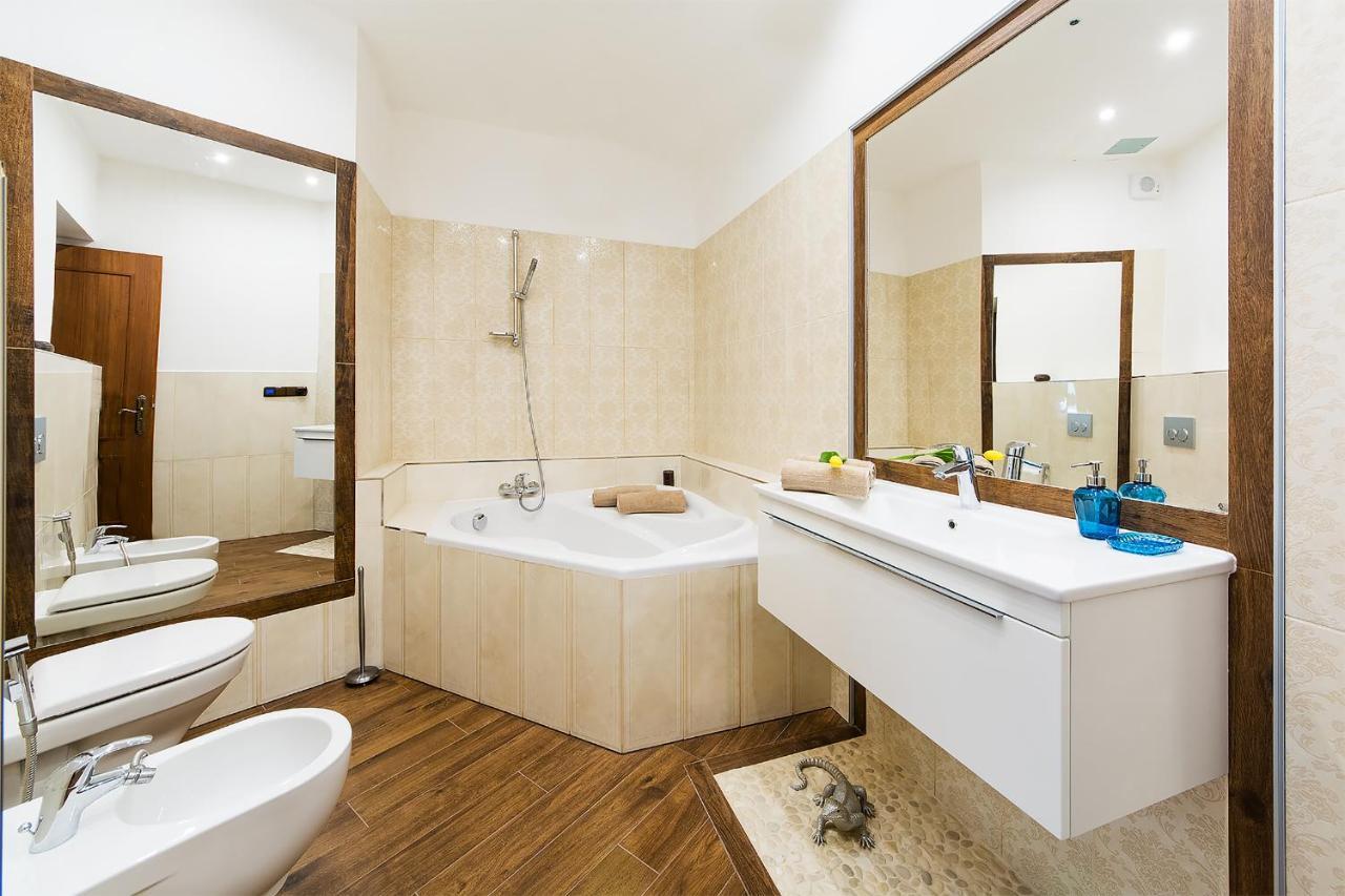Downtown Luxury - Centre Апартаменти Прага